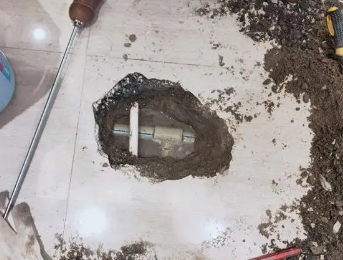 阿瓦提测漏水电话